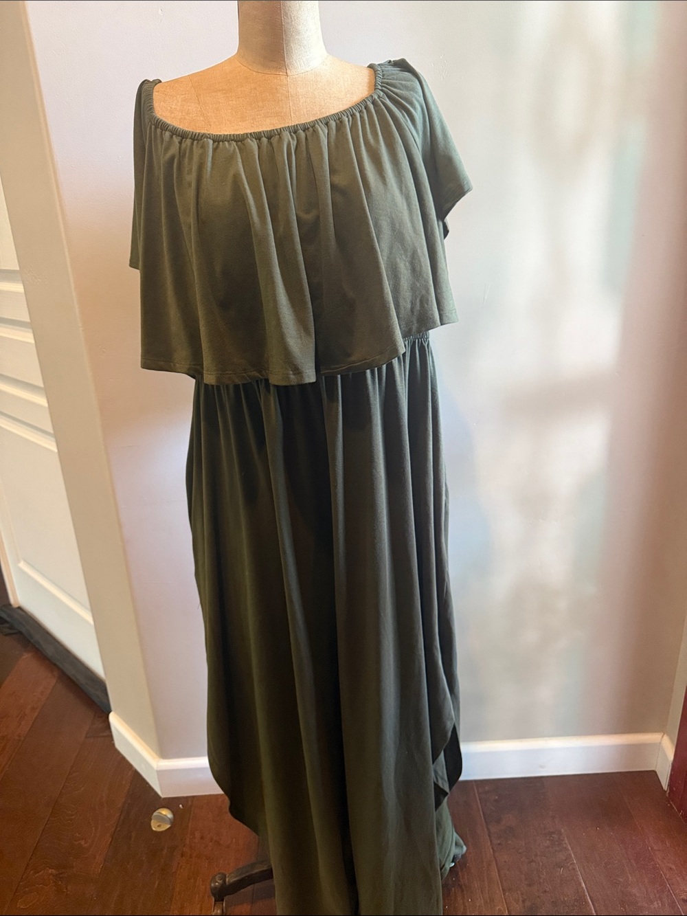 Women’s Olive Green Off-Shoulder Midi Dress